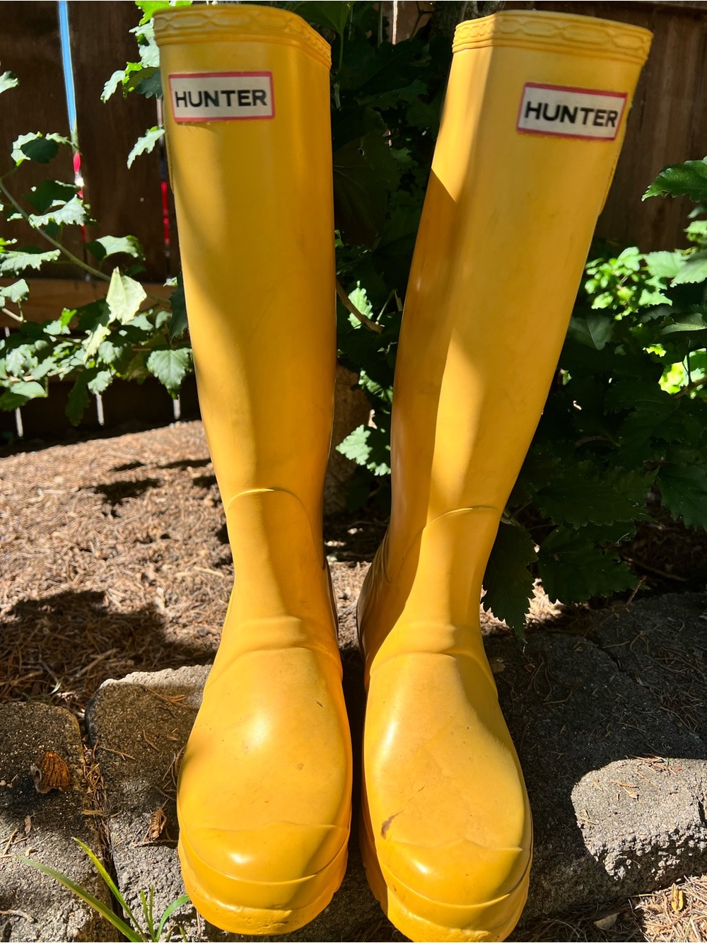 Hunter Original Tall Rubber Rain Boots in Vibrant Yellow 7 Model W23499 7F 6M - Picture 16 of 17